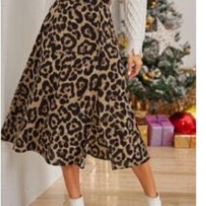 Leopard Print Midi Skirt